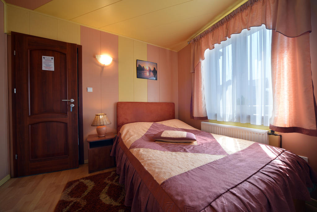 Casablanca Pokoje I Apartamenty Казимеж-Дольны Экстерьер фото